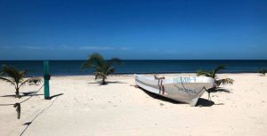 5-playas-tesoro-Campeche-Lolinarivas